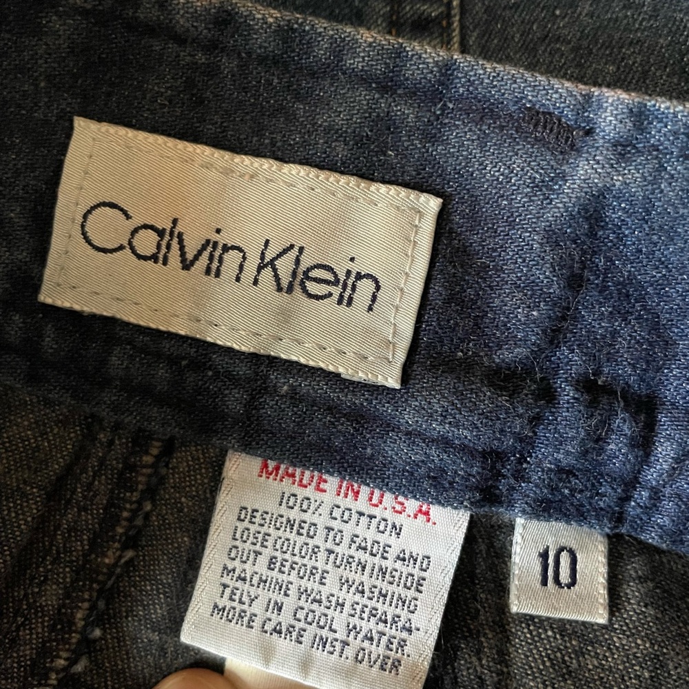 Beautiful Vintage Denim Skirt - Picture 4 of 4